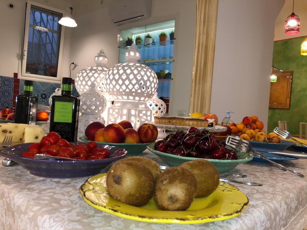 Sant'Agostino Suites & Rooms Мадзара дел Вало Екстериор снимка