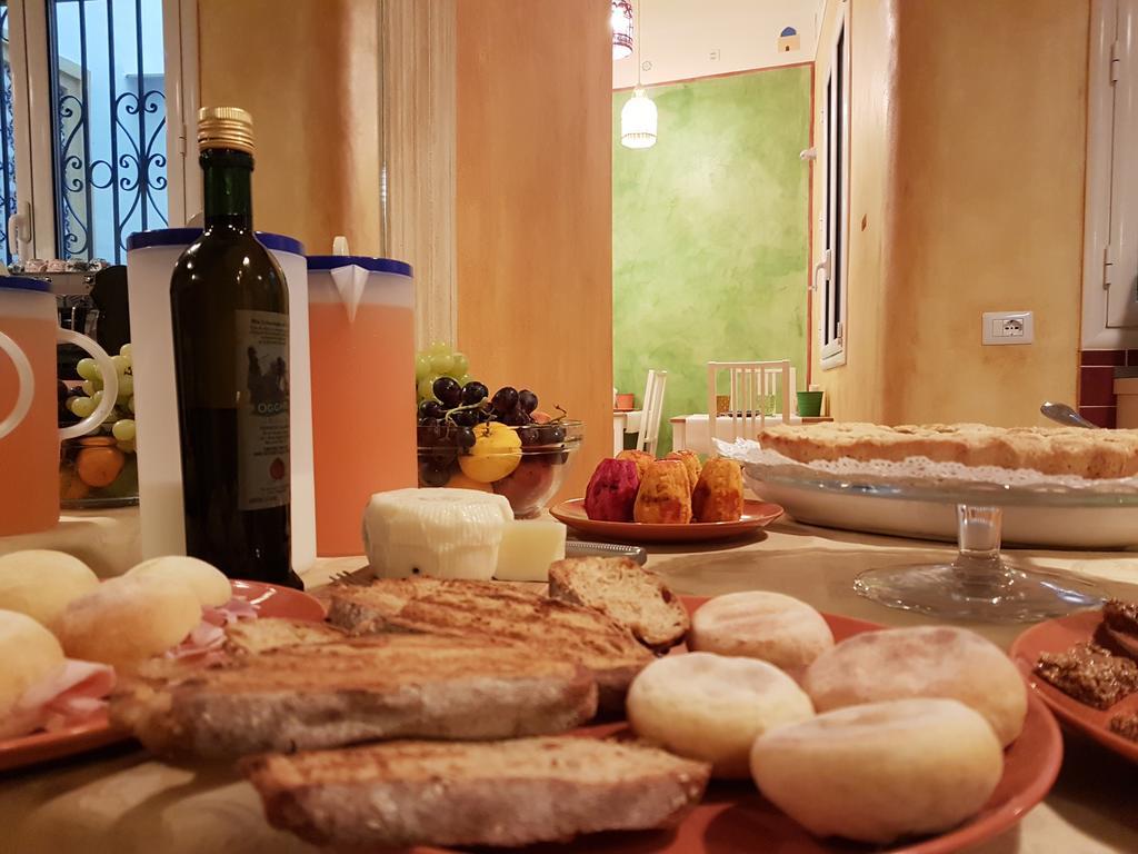 Sant'Agostino Suites & Rooms Мадзара дел Вало Екстериор снимка